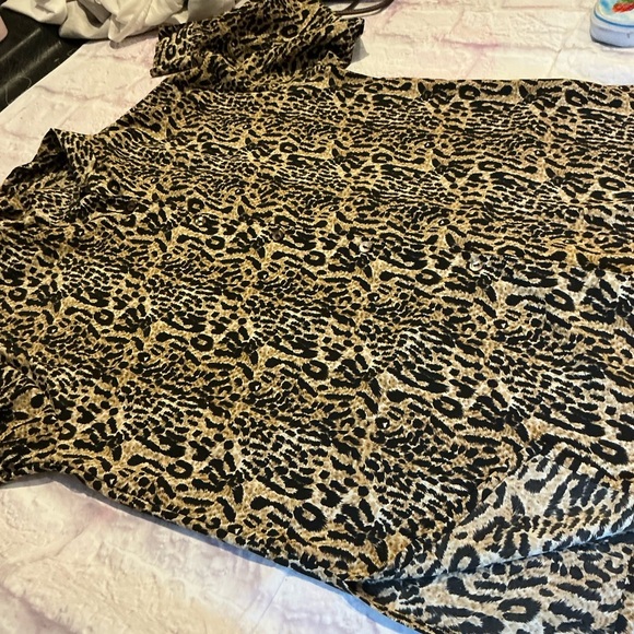 Style Exchange Vintage Satin Animal Leopard Cheetah Print Tunic Blouse Womens 80 - Picture 8 of 9